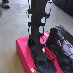 Black gladiator sandals